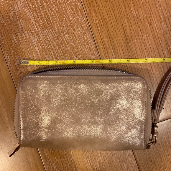 Universal Zip Wallet with Wrist Strap Metallic Gold - Picture 2 of 6